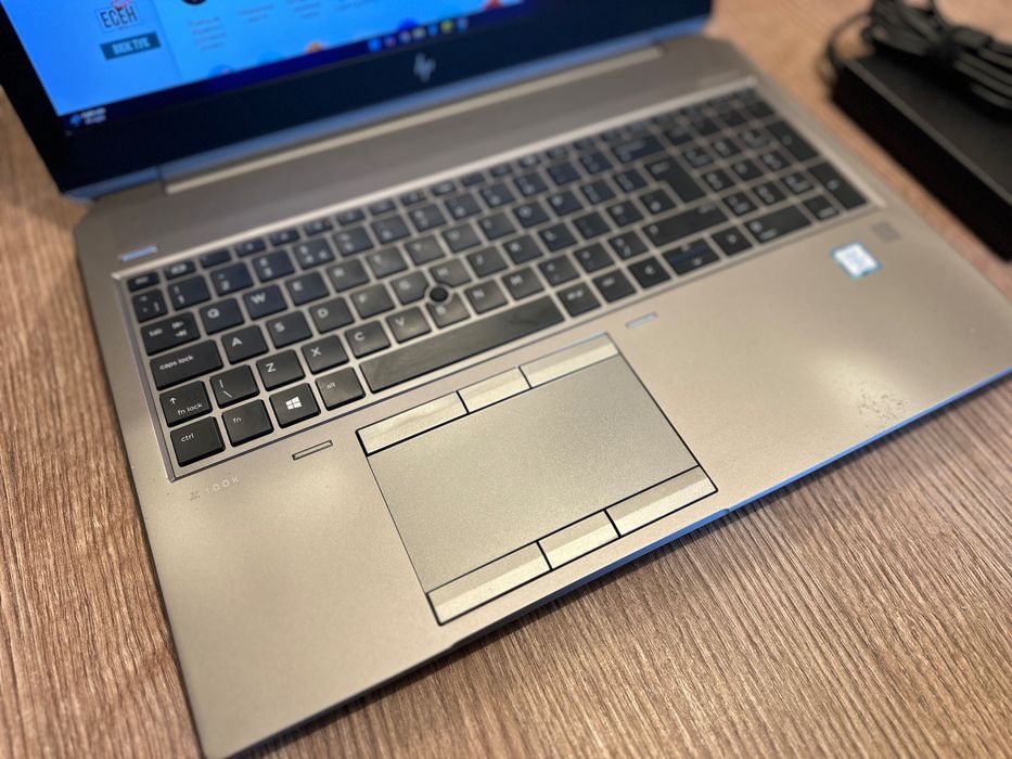 Лаптоп HP Zbook 15 G5, 1TB SSD, 4GB Nvidia, 32GB Ram, Intel code i7 8s