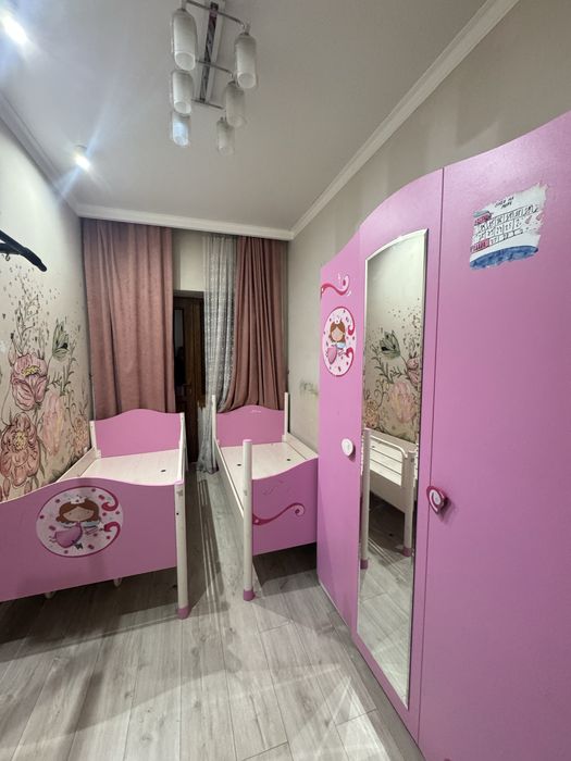 Продам две детские кровати и шкаф в хорошем состоянии. Мебель от Cilek