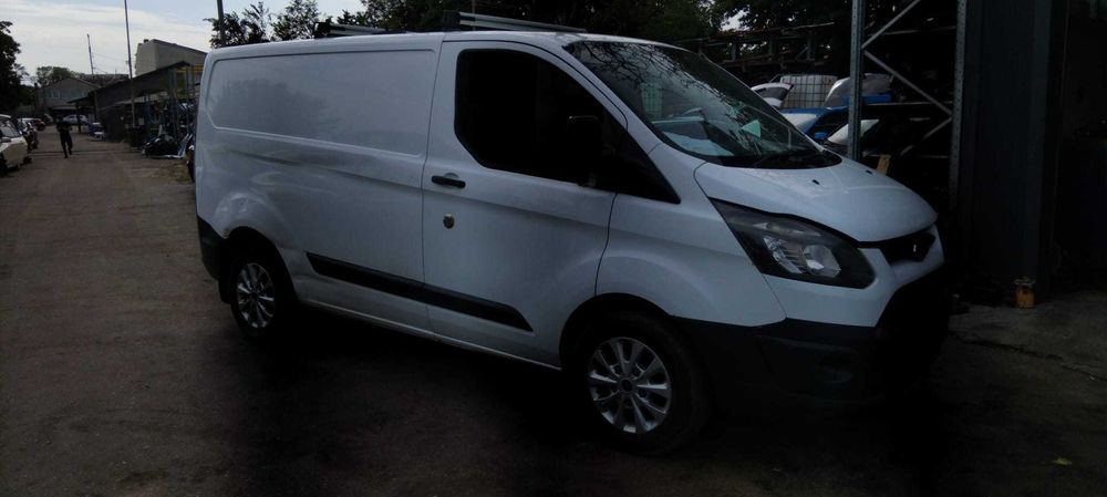 Dezmembrez Ford Transit 2.2 D 74 KW an 2014