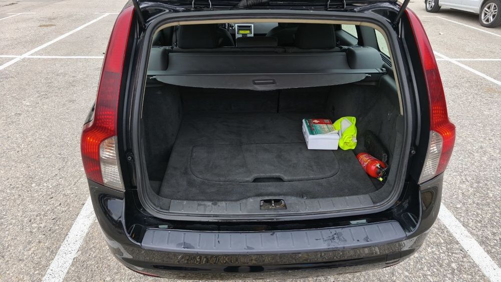 Волво V50 2.0d 2010г. 397000км, автоматик, 2300лв