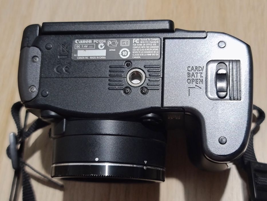 Canon PowerShot S5 IS