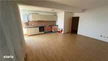 Apartament încăpător și luminos de închiriat