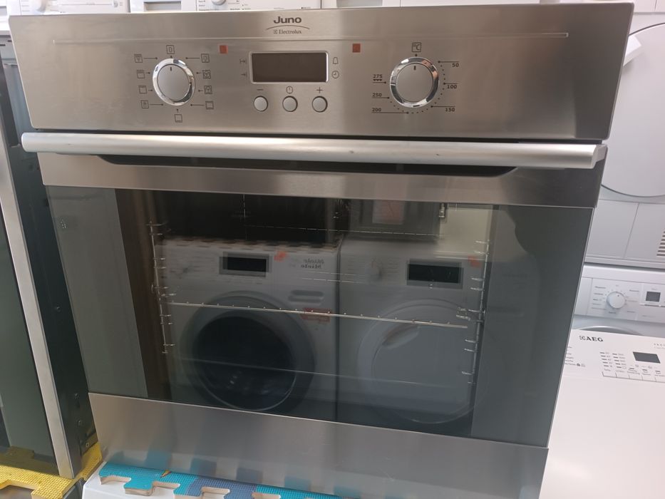 Фурна за вграждане JUNO/ELECTROLUX inox