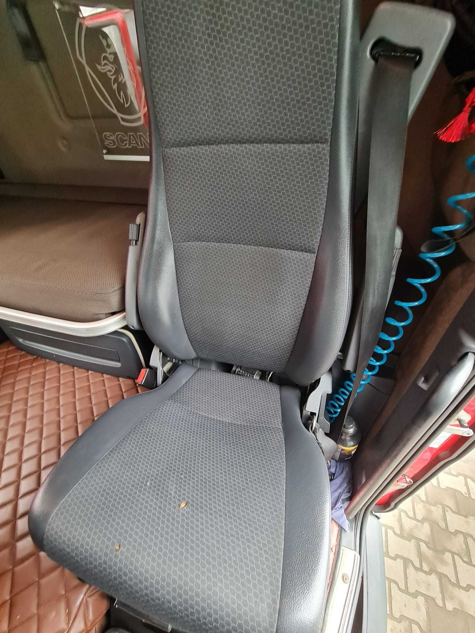Curățare și igienizare interioare auto - Fresh&Clean