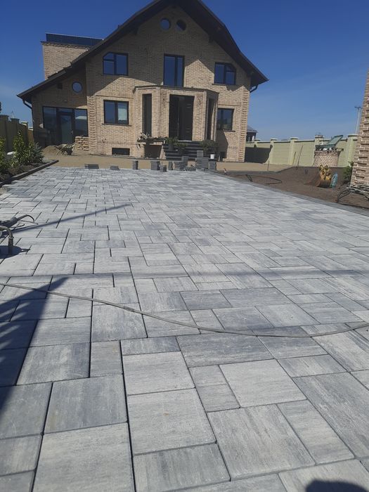 Montaj pavaj, excavatii, amenajari