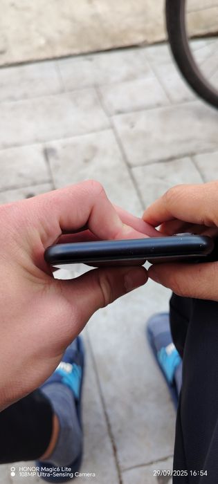 Vand iphone xr nou