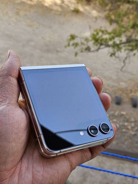 Samsung z flip 5 8/256gb