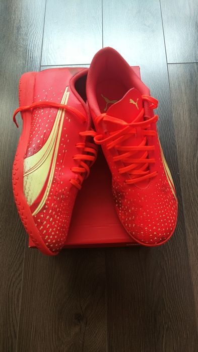 Adidași fotbal Puma