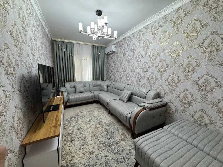 Сдается кв-ра (2/2/9) Яшнабадский р-он,Ассалом Хаво(Golden house) 827*