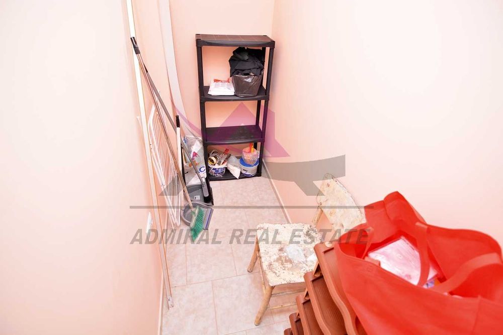 Дава се под наем Двустаен апартамент в Варна, Младост 1 - 55 кв.м за 400 € - Снимка #2