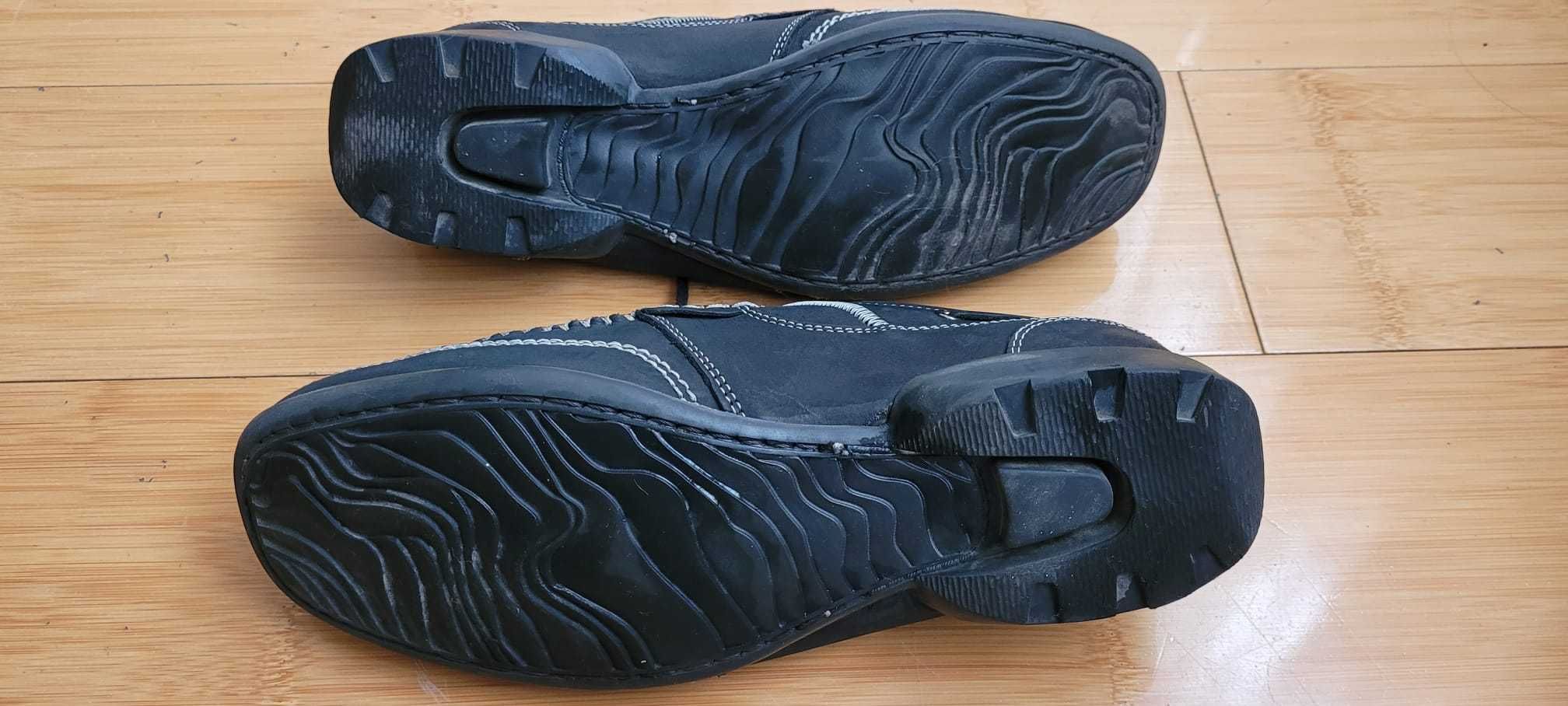 Pantofi bleumarin, piele, mărimea 43