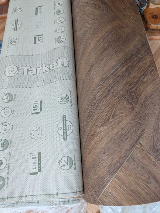 Tarkett + Adeziv Bison – 90 mp – Nou, nefolosit