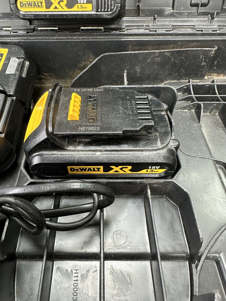Dewalt dcd776 +2 броя батерий 18v 1.5 ah