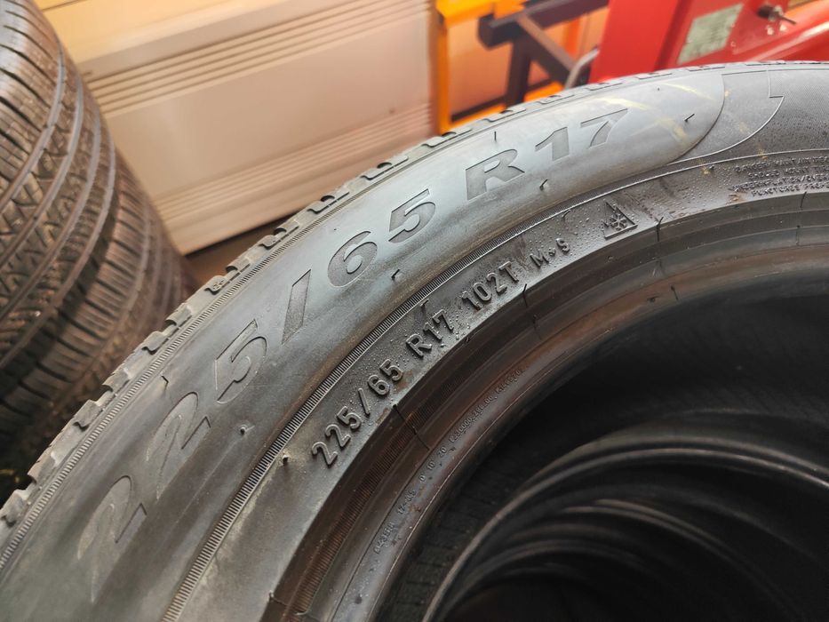 4бр. зимни гуми 225/65/17 Pirelli