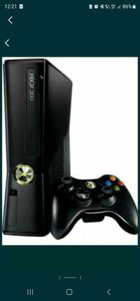 Xbox 360 slim modat cu ~50 de jocuri pe HDD si 2 joystickuri ca nou
