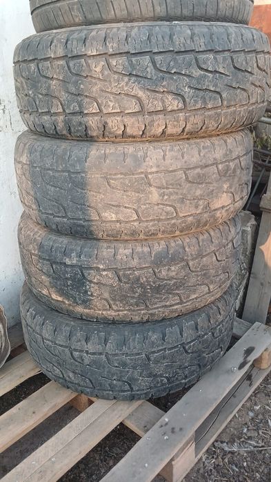 Продам резину на 17размер