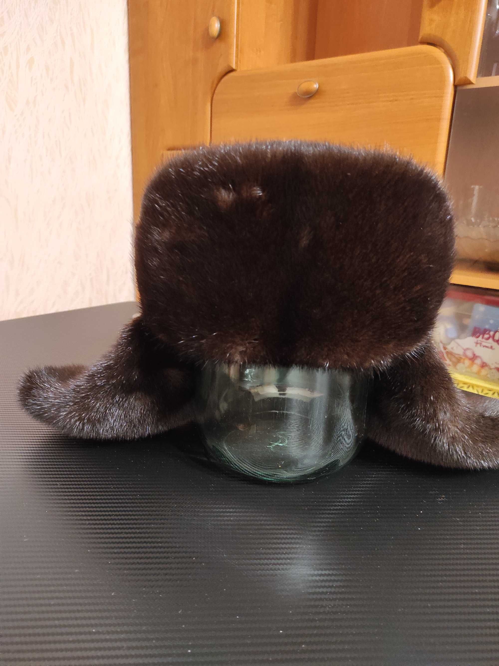 Продам норковую мужскую шапку