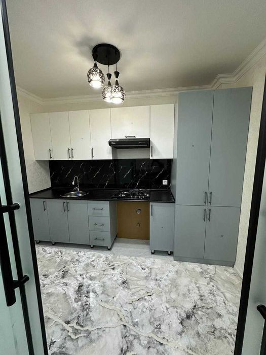 3х комнатная квартира (цокольный), со всеми удобствами, СамКоч