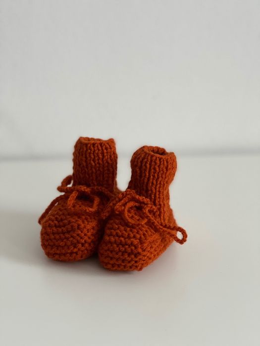 Vând botosei bebelusi