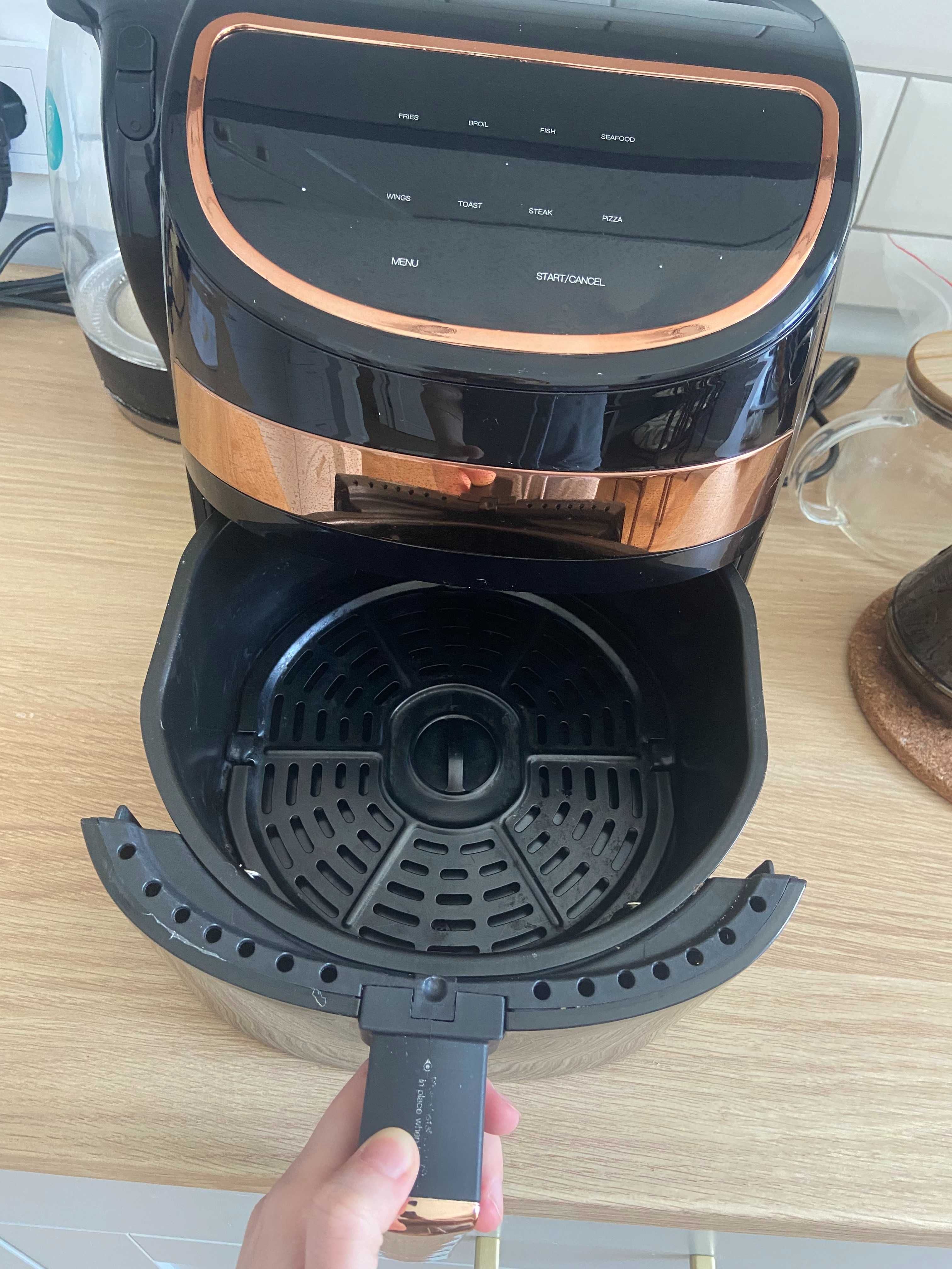 Аэрогриль Deerma air fryer dem-kz100