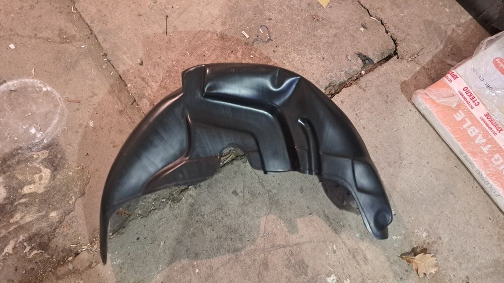 Продам задний подкрыльник киа церато 2