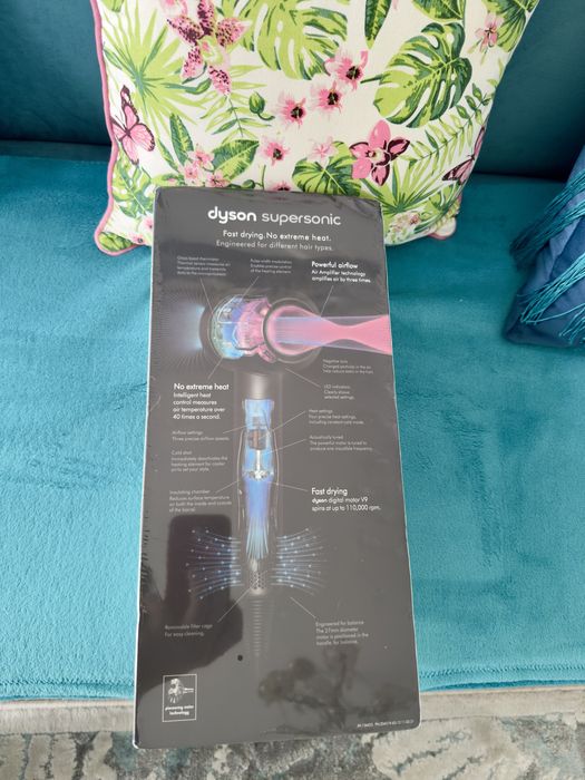 Dyson supersonic