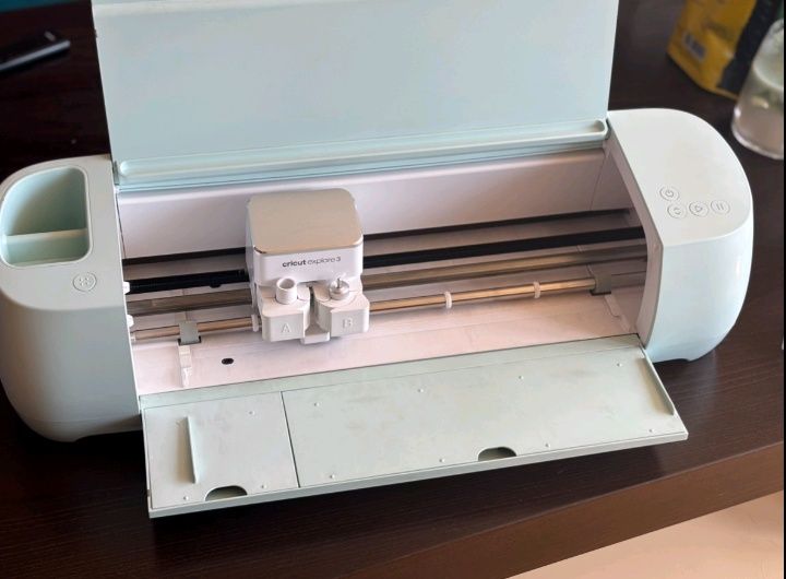 Плотер : Cricut explore 3