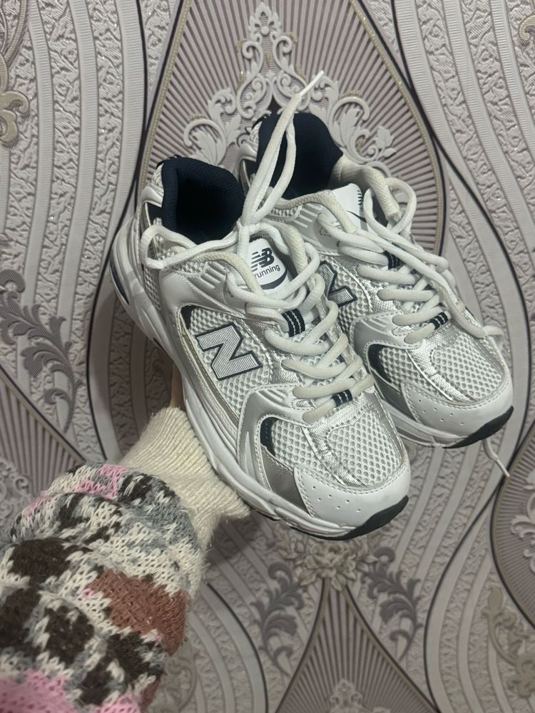 Красовки new balance 530