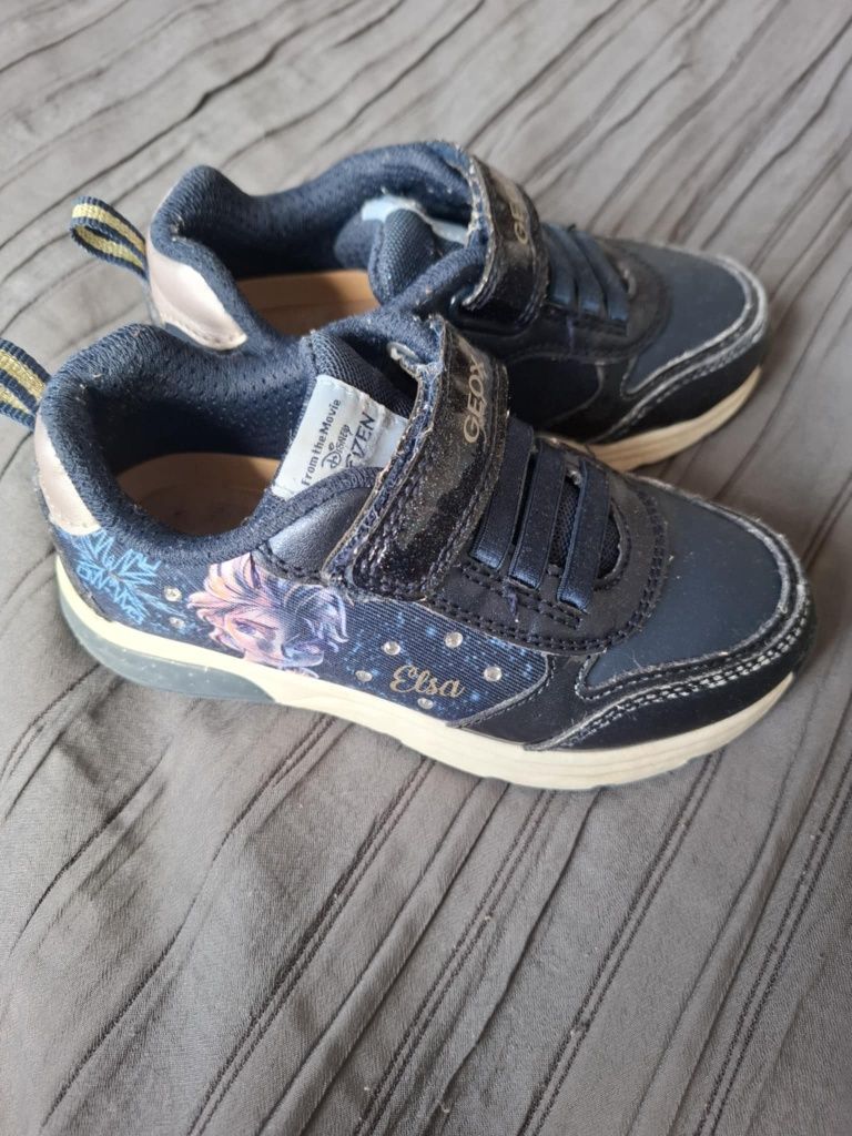 Обувки и пантофи за момиче, Geox, Nike, Колев и Колев, Primigi, Pumа