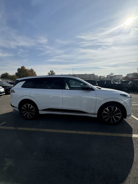 Dong Feng 008 Ultra Restayling 2026 Dongfeng eP008 Restyling 2025