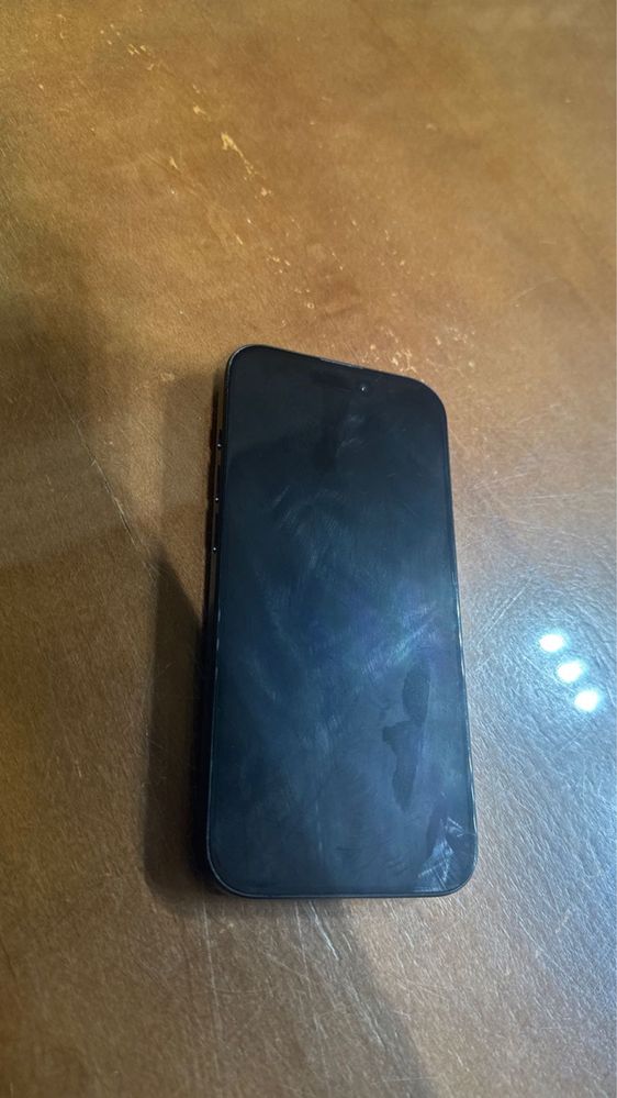 Iphone 15 pro в идеальном сост