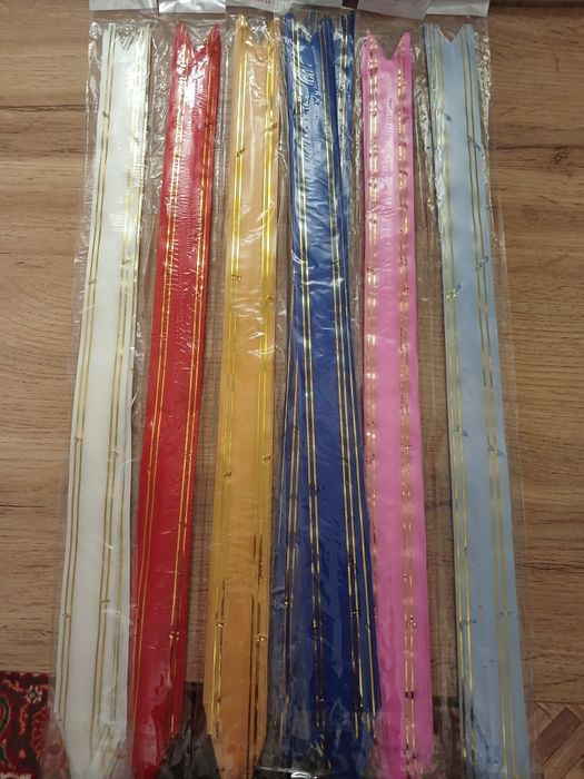 Продам ленты и бантики для упаковки подарков