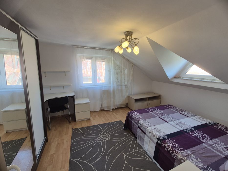 Casuta de dimensiunea unui apartament cu 2 camere de inchiriat
