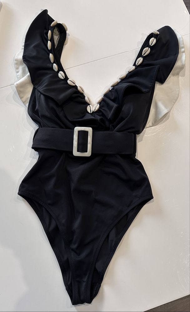 Дамски цял бански Lavelabeachwear