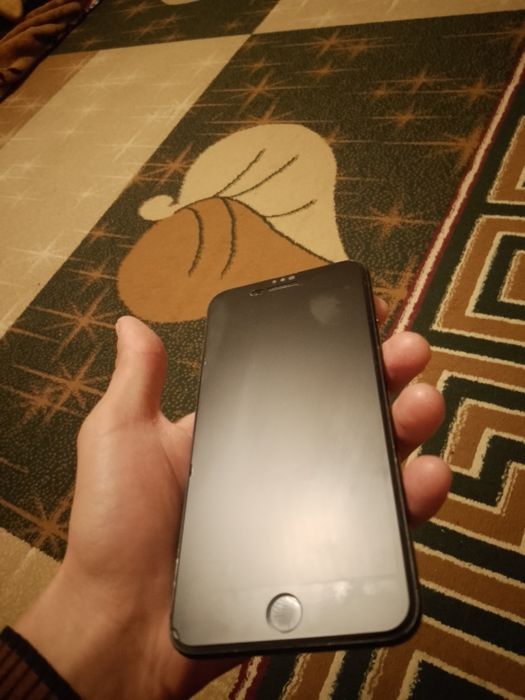 Iphone 7 plus telefoni