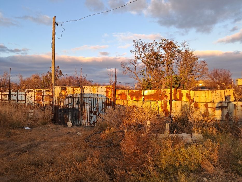 Продам дачный участок район бухарка.