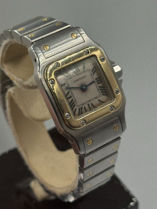 Cartier Santos Galbe Lady Quarz 24 mm Aur otel