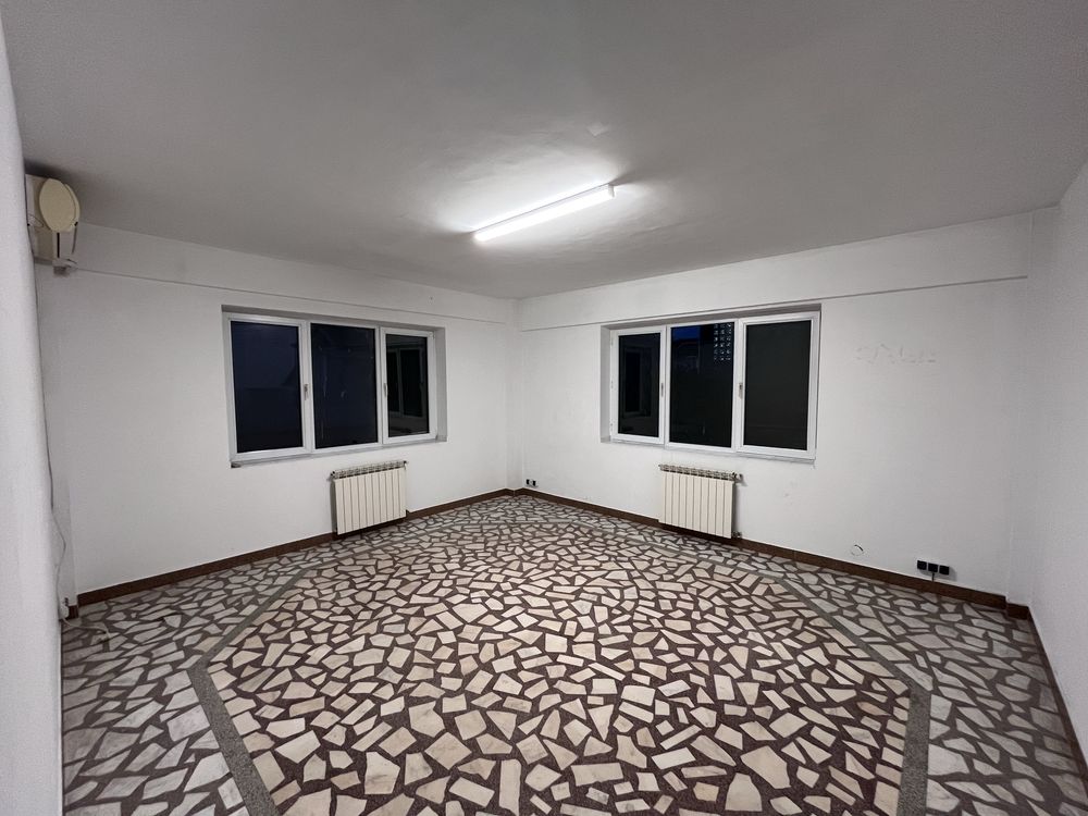 Spatiu de inchiriat pentru birouri sau productie 220mp