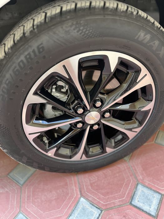 Monza diska R16 1,3 turbinaniki ideal holatda