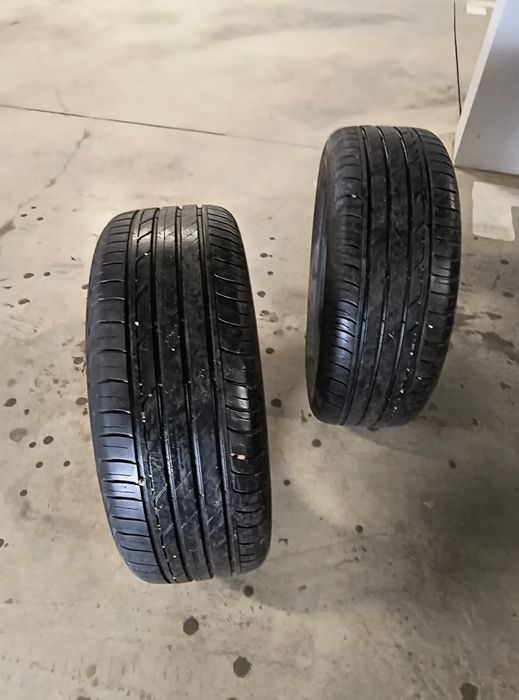 Vând anvelope stare bună