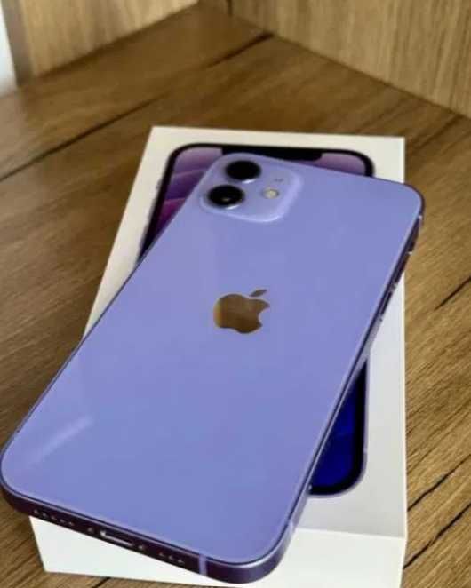 iPhone 12, purple, stare perfectă + folie sticlă și 3 huse incluse