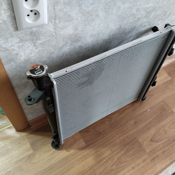 Радиатор основной