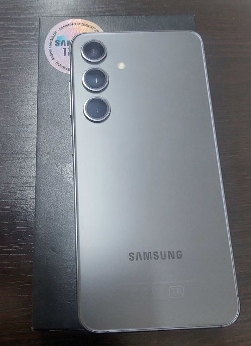 Samsung s24 8/128 gb vietnam 2 sim onyx black