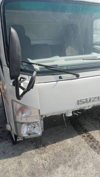 ISUZU kuzov avtobus