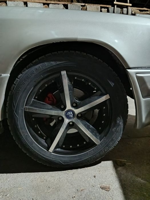 Диски R17 продоётся