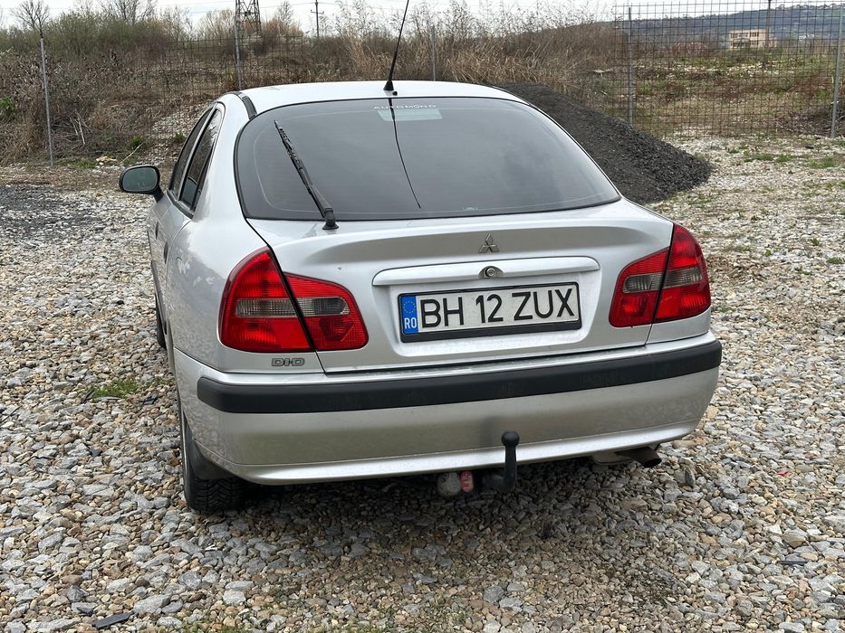 Autoturism cu volan pe dreapta