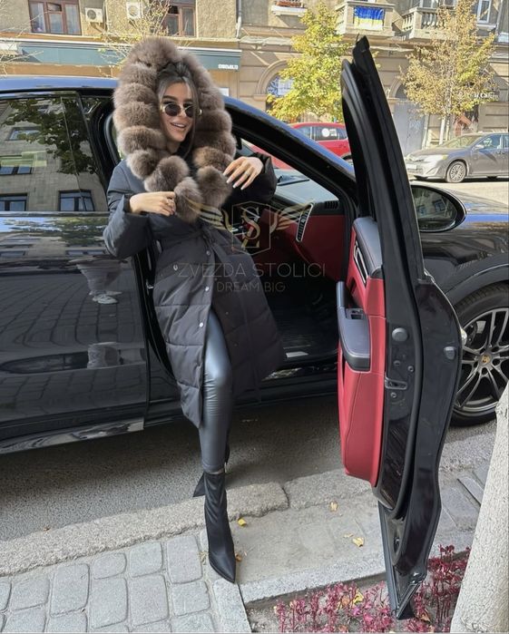 Новый пуховик с мехом песца размер М