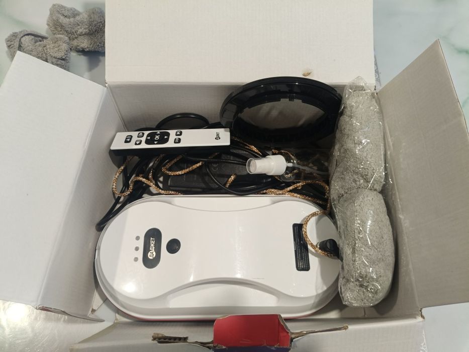 Робот мойщик окон