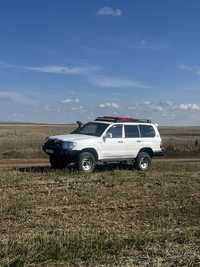 Toyota land cruiser 105