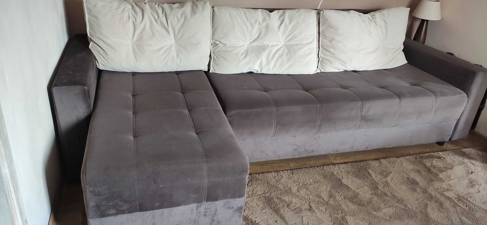 Продам угловой диван 297 см. (цвет кофе с молоком)